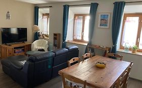 Logement Chaleureux, Vallee De Ville